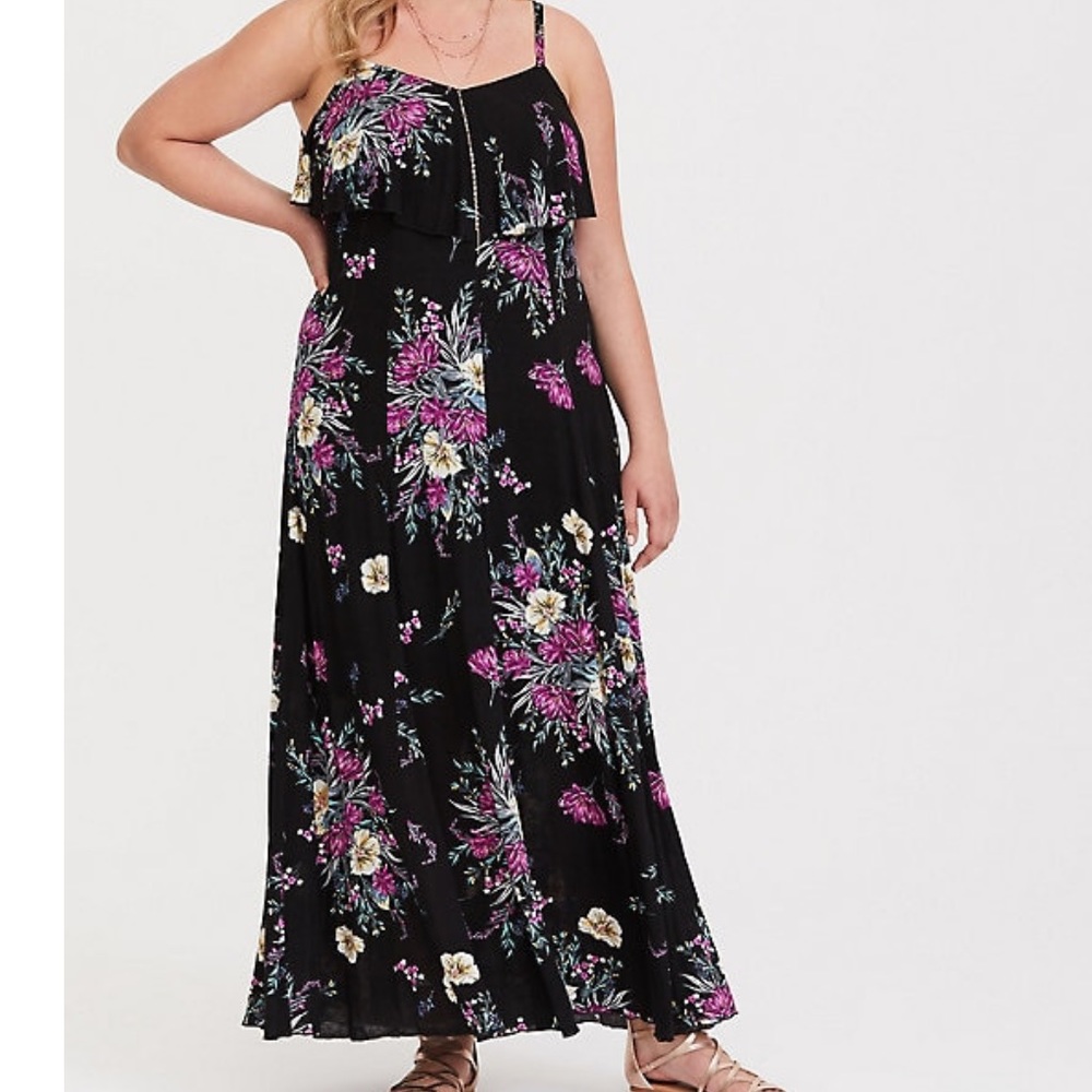 Torrid Black Floral Fluted Maxi Dress
